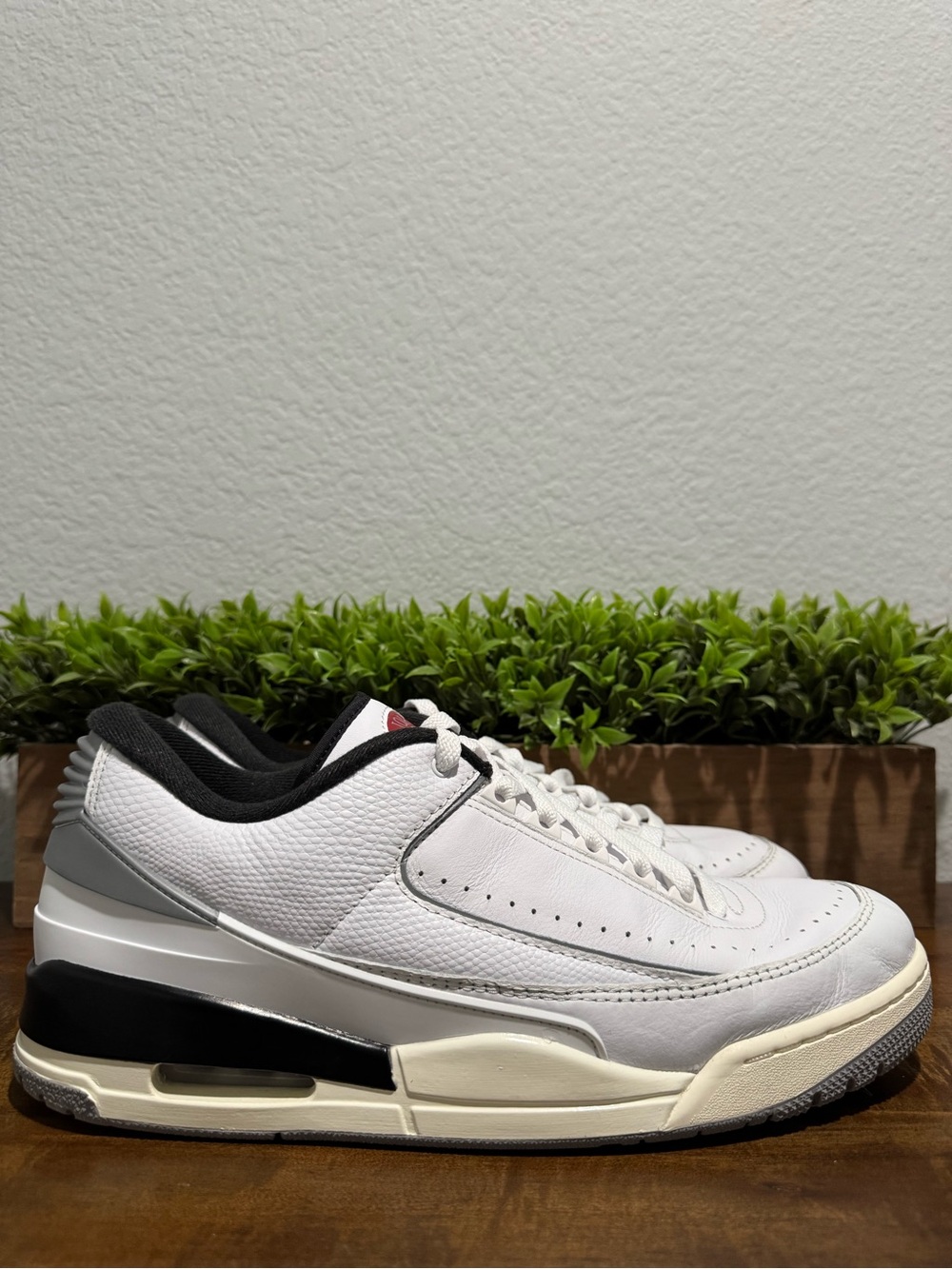 Nike Air Jordan 2/3 White Black Metallic Silver FD0383-148 Men’s Size 13